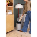 Prullenbak 12.0l NewIcon Brabantia soft grey sfeer 2