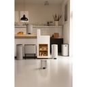 Prullenbak 12.0l NewIcon Brabantia soft grey sfeer 3
