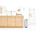 Prullenbak 30.0l NewIcon Brabantia fpp matt steel sfeer 2