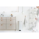 Prullenbak 30.0l NewIcon m/metalen binnenemmer Brabantia white sfeer 2