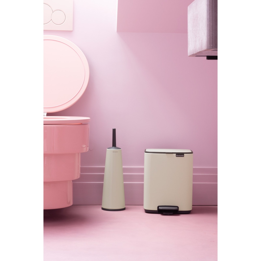 Prullenbak 7.0l Bo pedaal Brabantia soft beige sfeer 2