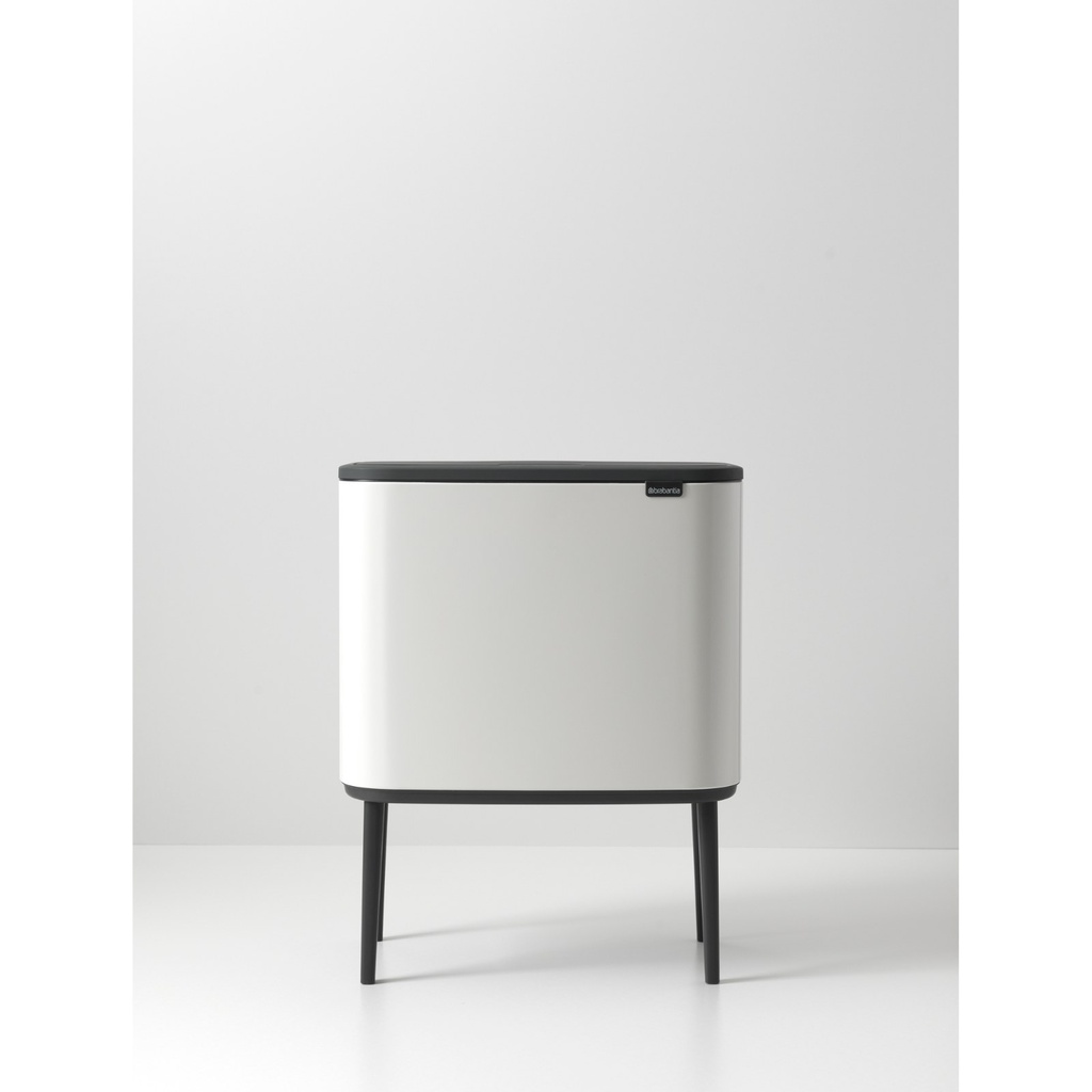 Prullenbak 36.0l Bo touch Brabantia white sfeer 1