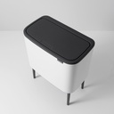 Prullenbak 36.0l Bo touch Brabantia white sfeer 3