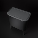 Prullenbak 36.0l Bo touch Brabantia matt black sfeer 3