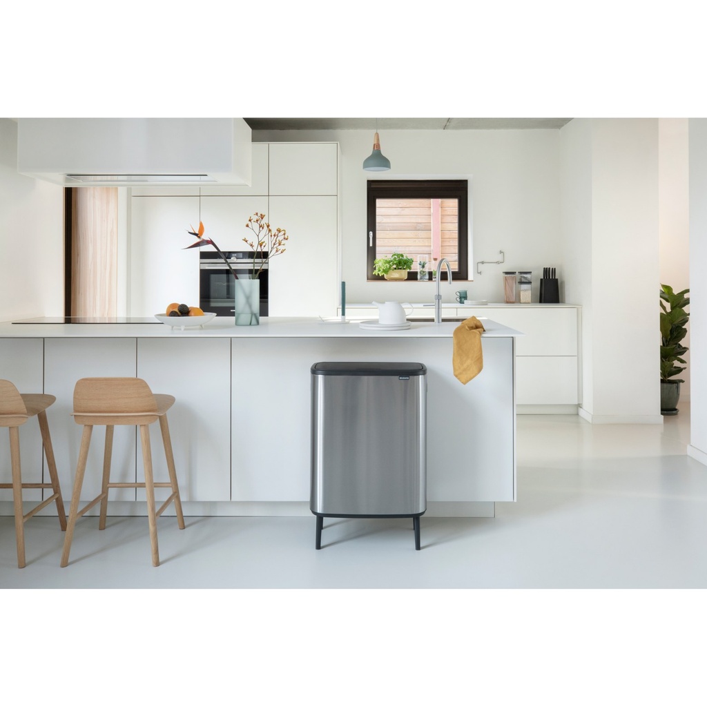 Prullenbak 60.0l Bo touch Hi Brabantia fpp matt steel sfeer 2