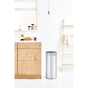 Prullenbak 30.0l touch bin Brabantia matt steel sfeer 1