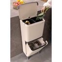 Prullenbak 25/10/10.0l SortUp Hi Brabantia soft beige sfeer 1