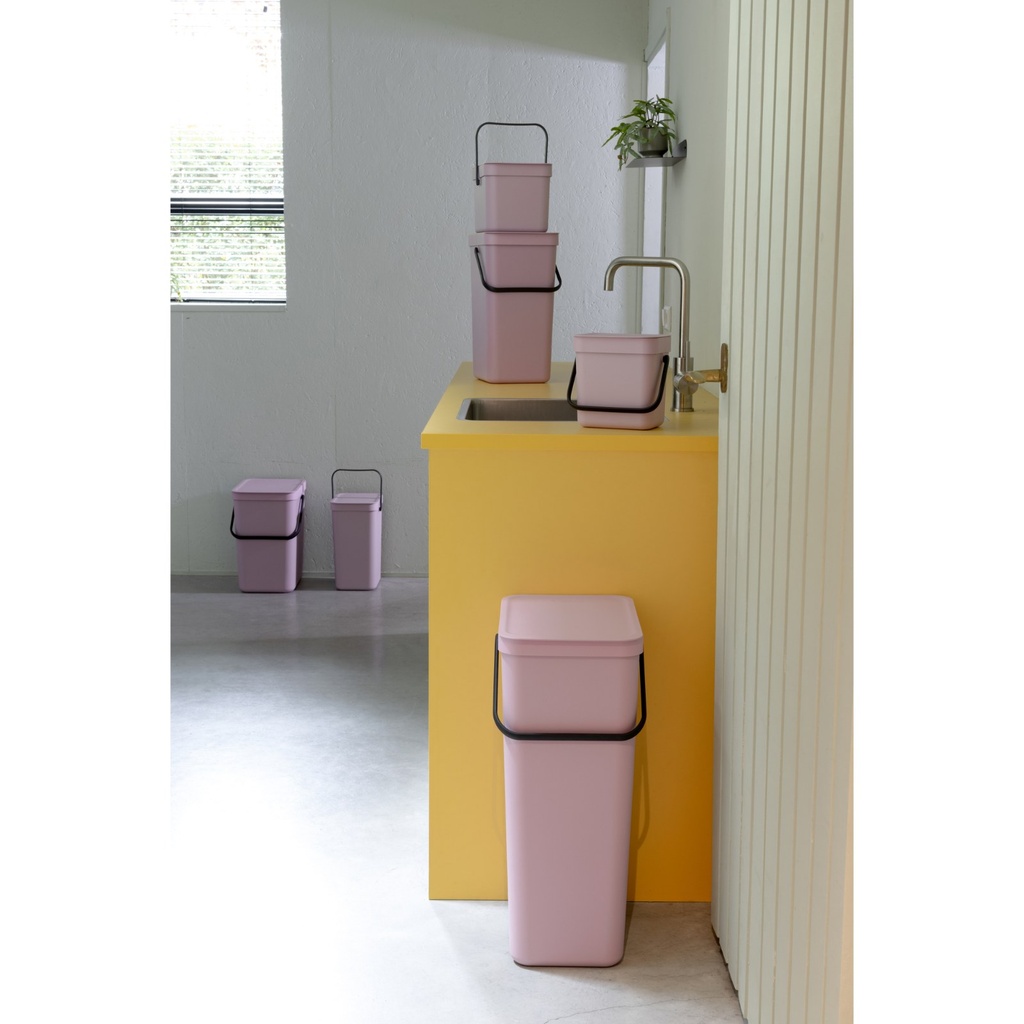 Prullenbak sort&go 25.0l Brabantia lilac pink sfeer 1