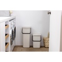 Prullenbak sort&go 25.0l Brabantia soft beige sfeer 2