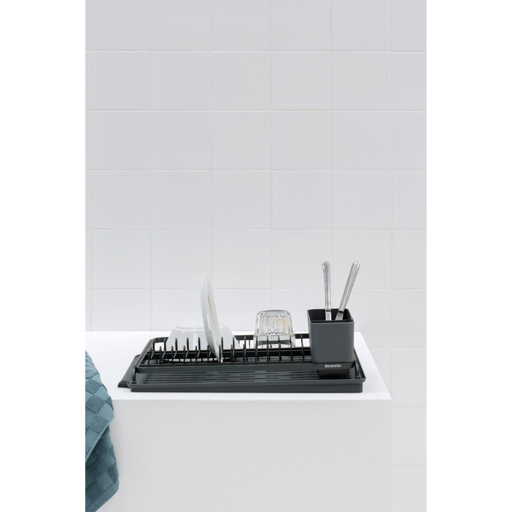 Afdruiprek sinkside Brabantia dark grey sfeer 1