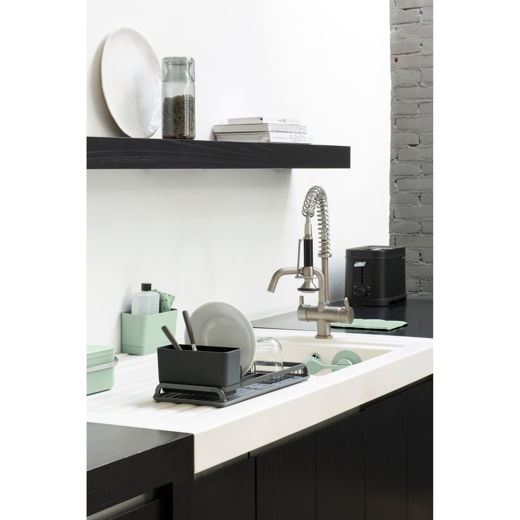 Afwasborstel m/zuignaphouder sinkside Brabantia jade green sfeer 2