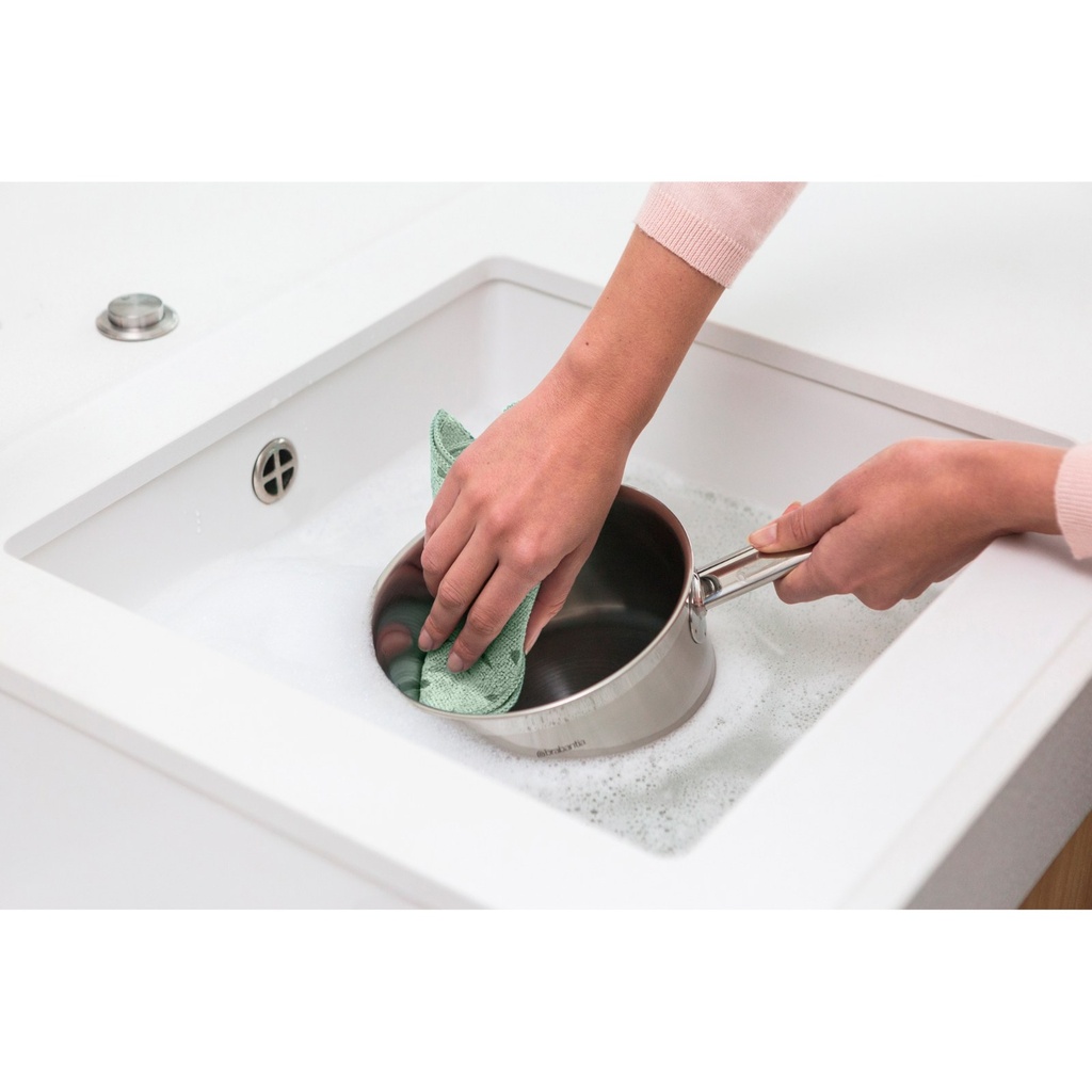 set van 2 schoonmaakdoekjes 30x30cm sinkside microvezel Brabantia jade green sfeer 1