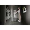 Wasbox stapelbaar 35.0l Brabantia pepper black sfeer 2