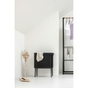 Wasbox 60.0l Bo Brabantia matt black sfeer 3
