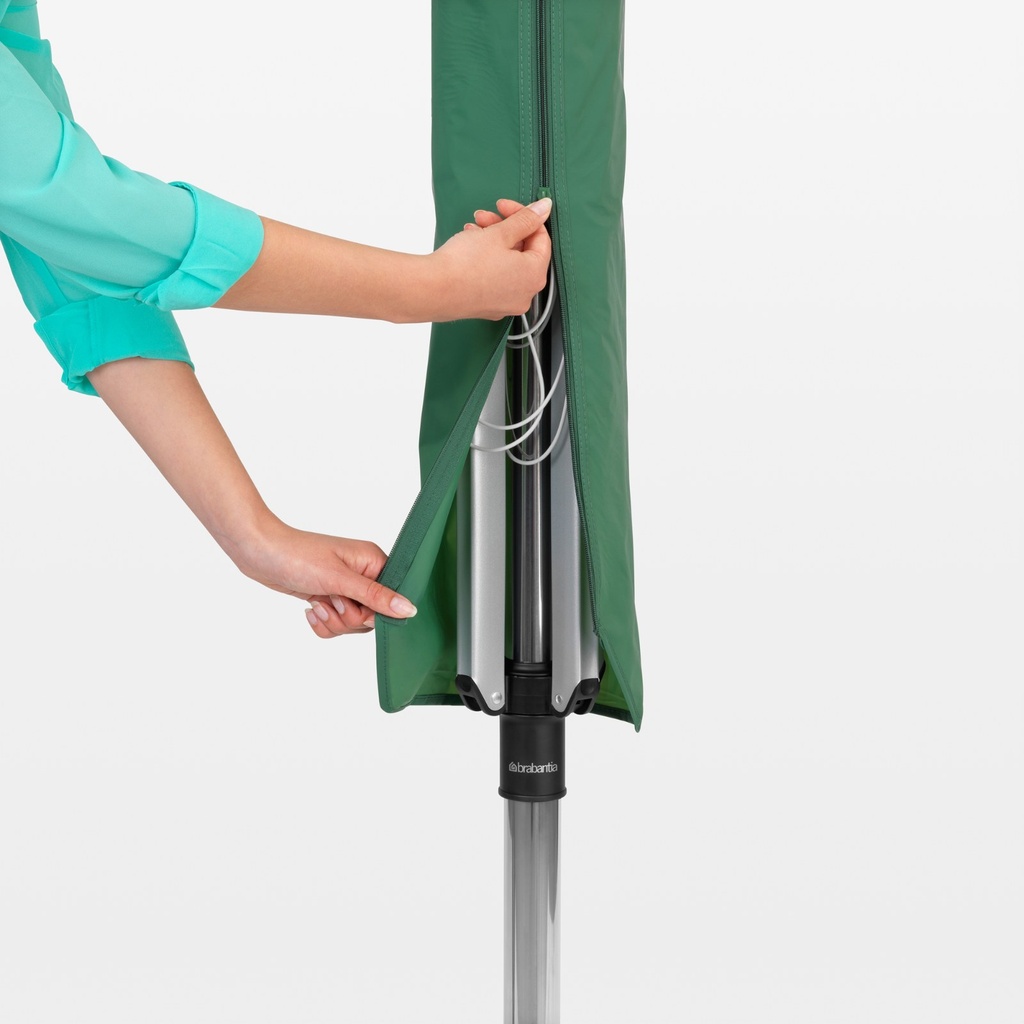 Droogmolen 50.0mtr lift-o-matic m/grondanker en beschermhoes Brabantia metallic grey sfeer 3