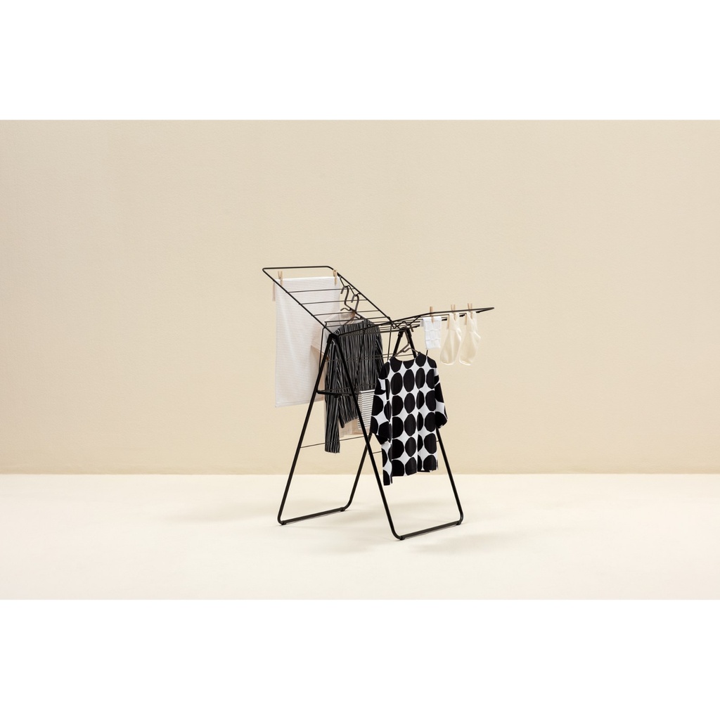 Droogrek 15.0mtr hangon Brabantia matt black sfeer 1