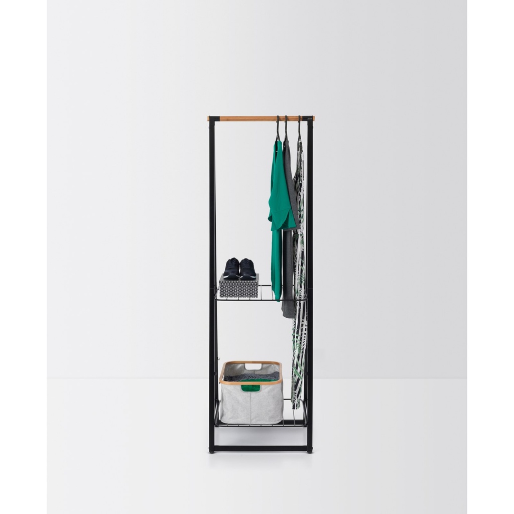 set van 4 kledinghangers Brabantia black sfeer 2