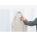 set van 3 strijkplankhoesspanners Brabantia white sfeer 1