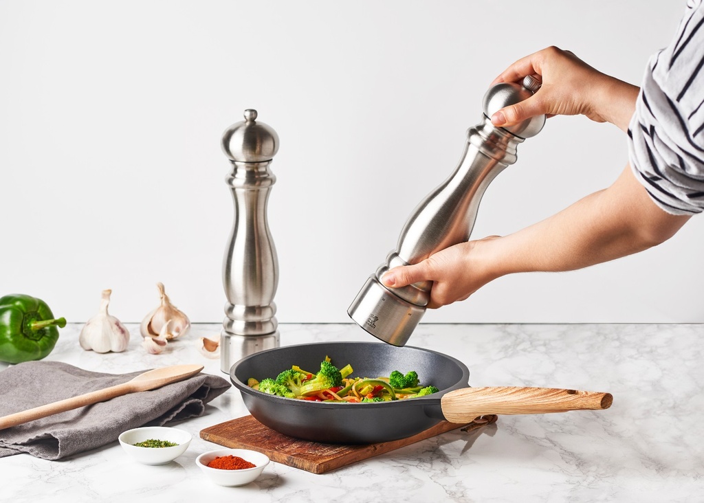 Zoutmolen Peugeot Paris Chef 22.0cm RVS U'Select sfeer 3
