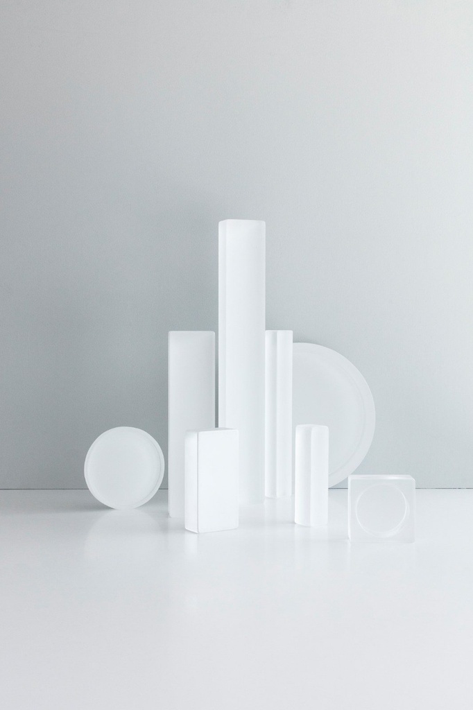 Podium broodbord 15.0cm Mealplak Ice white Revol sfeer 2