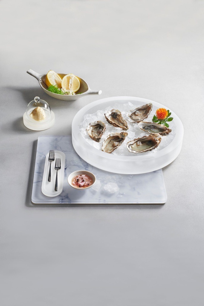 Serveerplateau ovaal 17.0x5.0x(h)1.0cm Mealplak Sweety white Revol sfeer 2