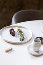 Schotel espresso 12.4cm Contre-Jour alabaster white Revol sfeer 2
