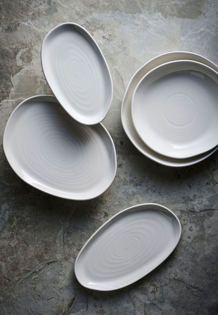 Schaal organic 34.5x23.5cm Opal White Churchill sfeer 2