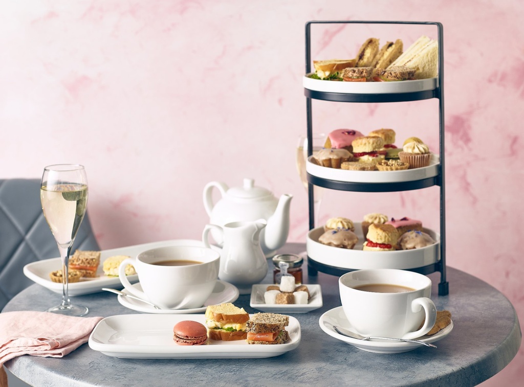 Etagere 3-laags voor bord 20.5cm (h)38.0cm staal zwart Genware sfeer 1