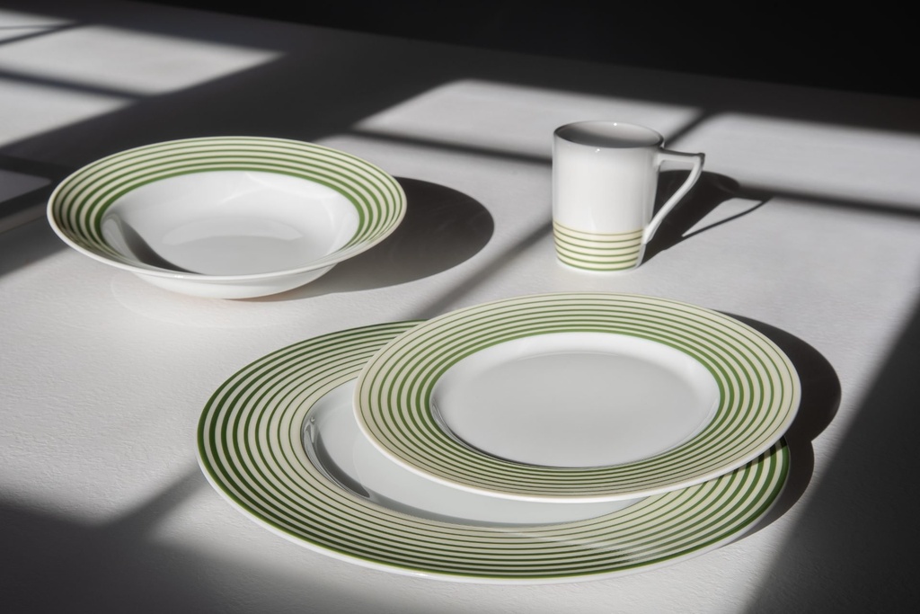 Bord plat 28.5cm Hypnose green Guy Degrenne sfeer 1