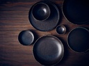 Bord walled 21.0cm Roko Cinder Black Genware sfeer 2