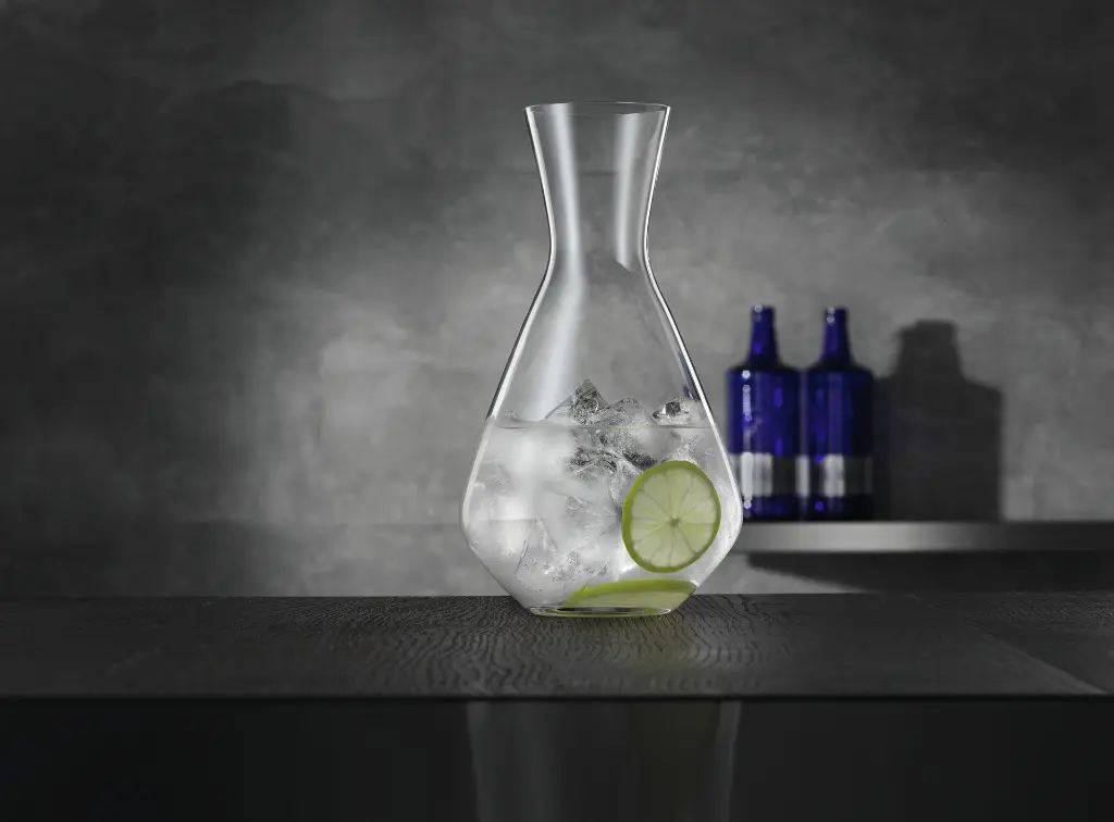 4800188_PR_Casual_Entertaining_Decanter_02.webp