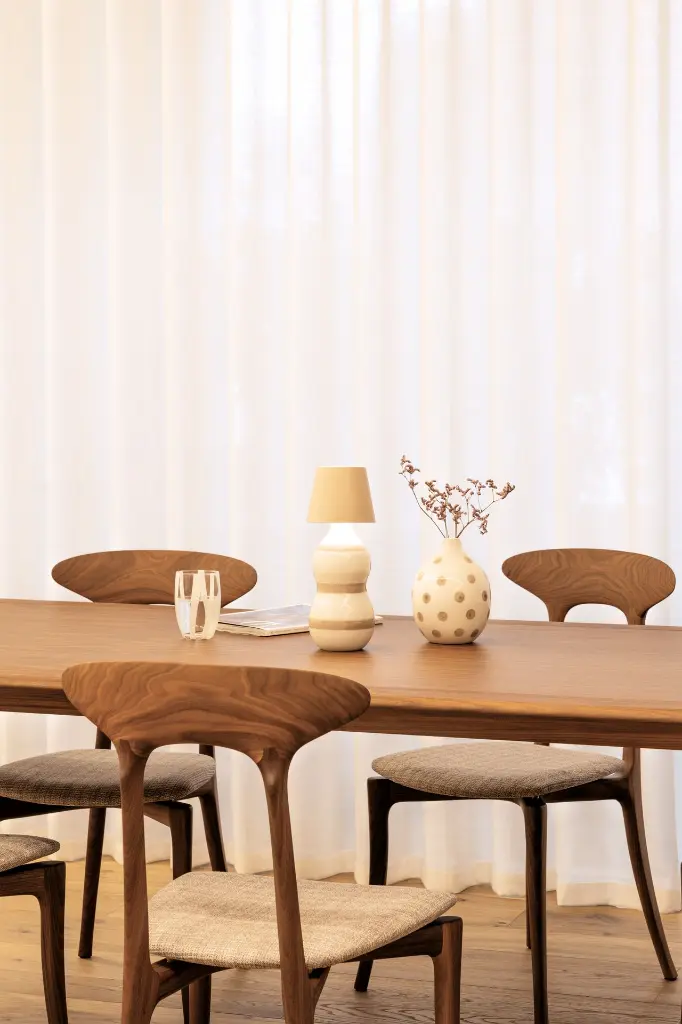 Zafferano_LAP_Poldina_Stopper_LD0349S3-FAS1507_lifestyle-01.webp