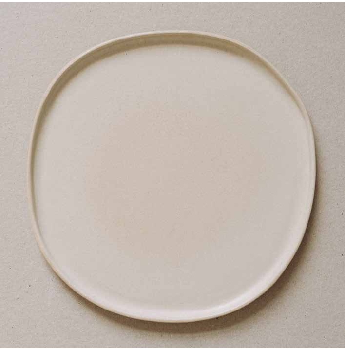 Bord organisch 26.0cm  Aarde Poemi