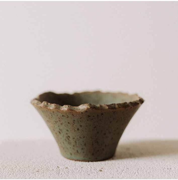 Kom 13.5x7.0cm Tall  M'amuse Poemi