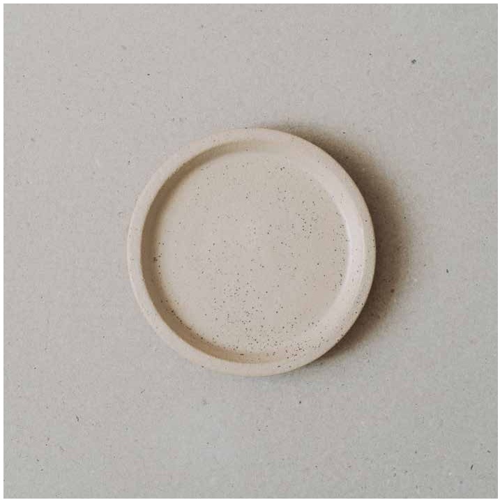 Bord walled 11.0x2.0cm Vanilla The Plates Poemi