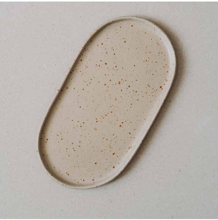 Bord ovaal 24.0x13.0cm The Plates Poemi